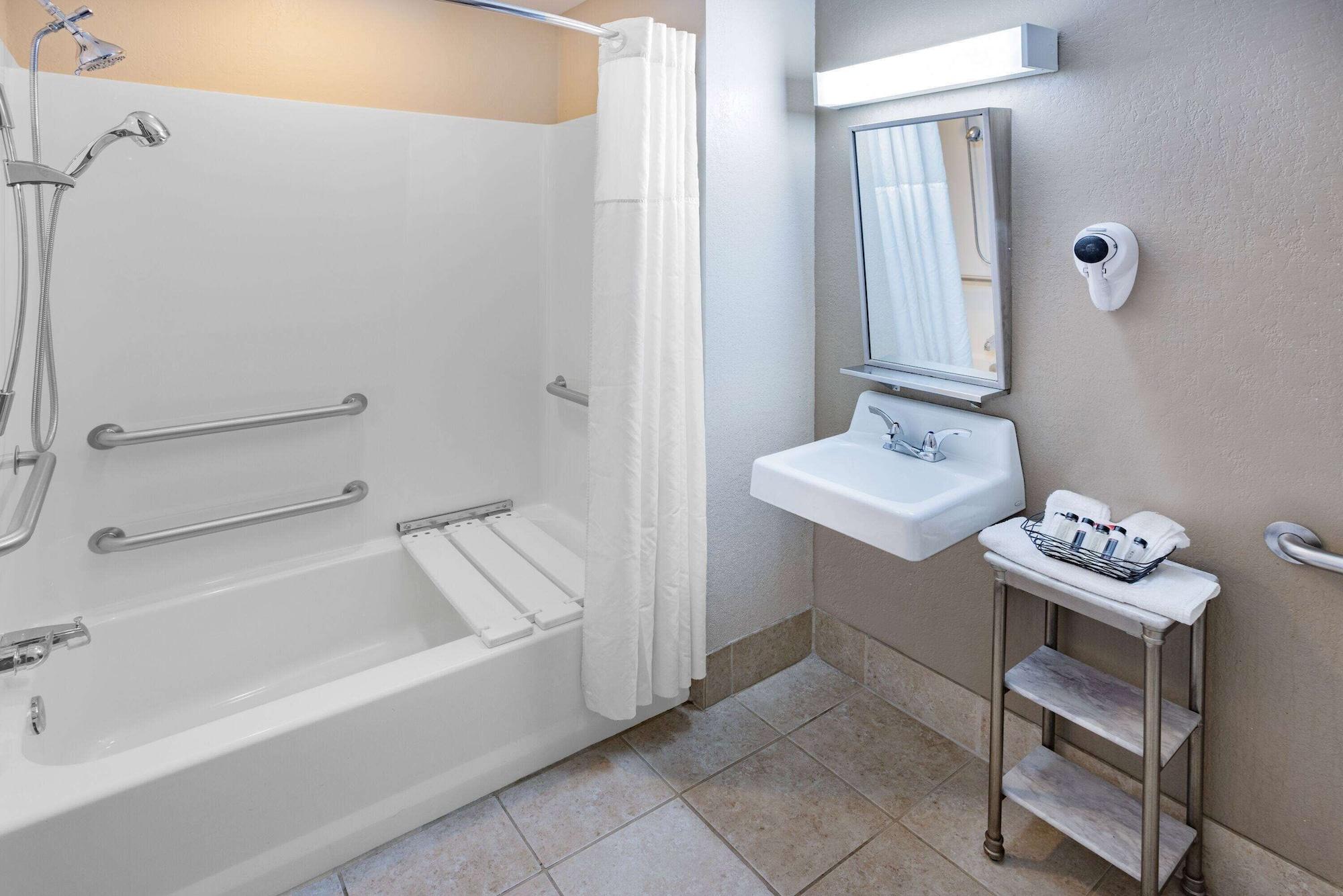 Microtel Inn & Suites By Wyndham Johnstown Kültér fotó
